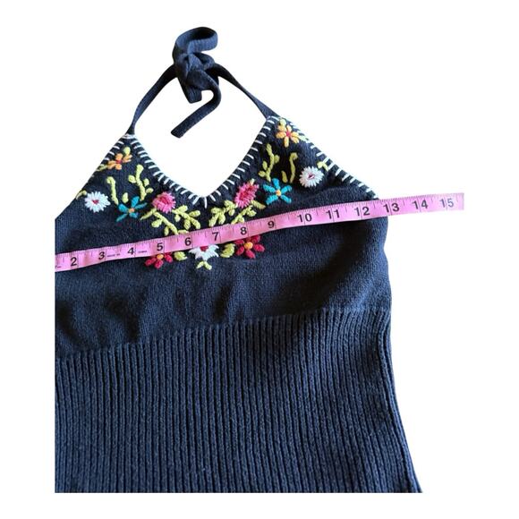 Wet Seal Black Embroidered Knit Halter Top Boho Floral Y2K Ribbed Stretch S - Picture 5 of 6